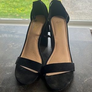 Brash black open toe heel. Size 9.5